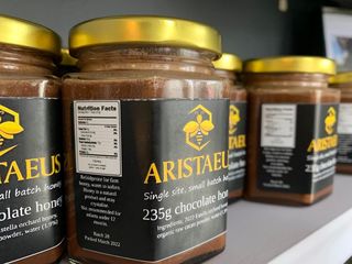 Aristaeus 2022 chocolate honey 235g